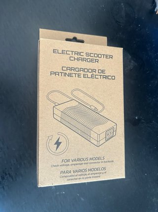 Cargador para patinete electrico 36v nuevo