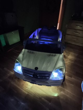 Coche eléctrico infantil blanco Mercedes ML