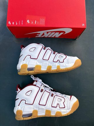 Nike Air More Uptempo Blancas/Burdeos