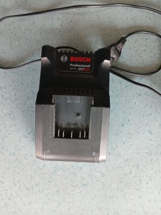 Taladro percutor y radial Bosch