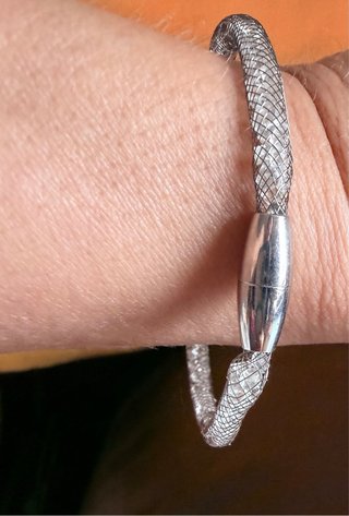 Pulsera jaula cristales blancos plata