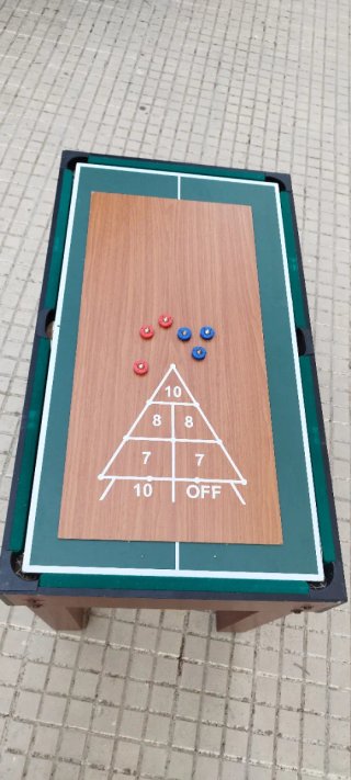 Futbolín y más juegos