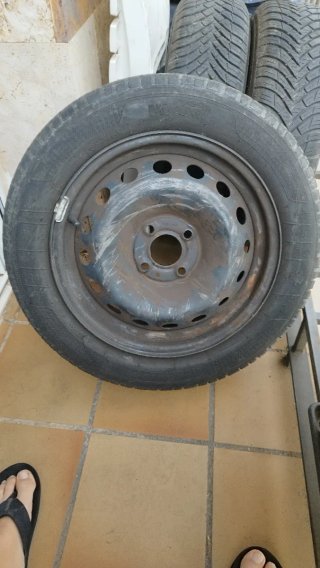 4 Llantas 15 con Neumáticos AllSeason
