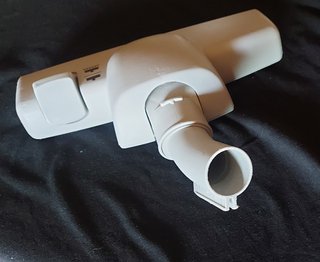 Cepillo aspirador AEG AB1822