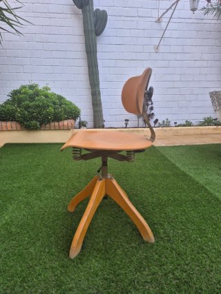 2 Sedie da Ufficio Industriali Vintage in Legno