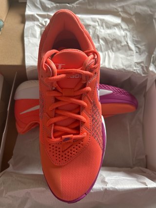 Zapatillas Nike Baloncesto Naranja y Morado