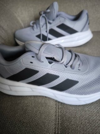 Solo venta en persona,Adidas Galaxi nuevas