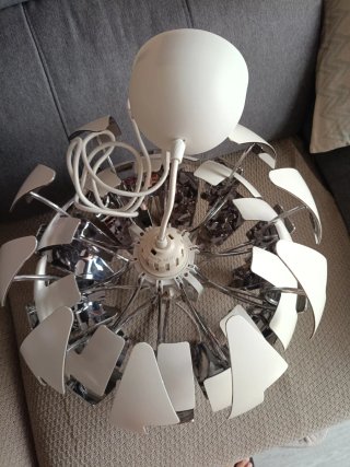 Lámpara de techo bola Ikea blanca