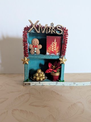 Estantería miniatura escena Navidad