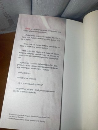 “A través de mi ventana” de Ariana Godoy