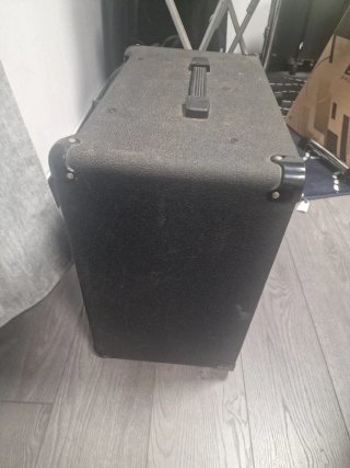 Amplificador Marshall BASS STATE B65