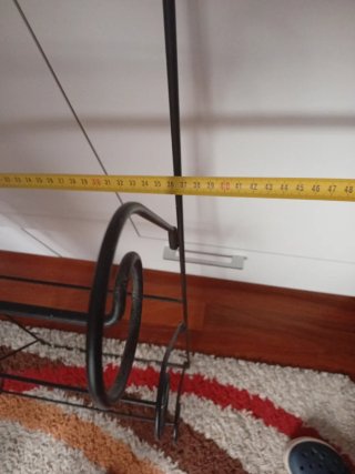 Toallero de pared metálico negro