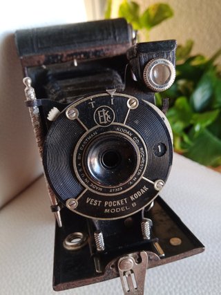 Kodak Vest Pocket Modello B. Fotocamera a soffietto
