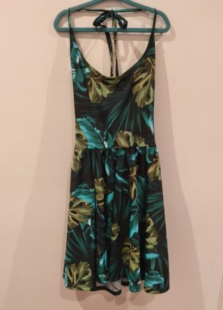 Vestido corto estampado tropical