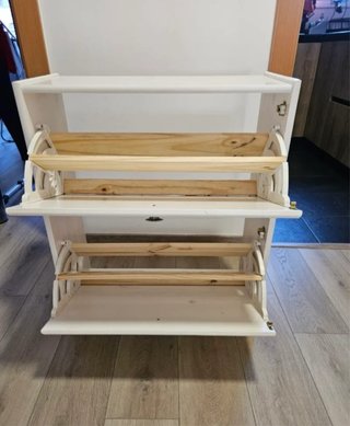 Zapatero de diseño moderno