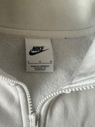 Chaqueta Nike Colorblock Negra, Gris y Blanca