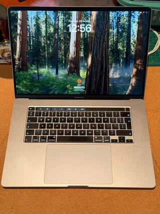 MacBook Pro 16 2019 i7 16GB RAM 512GB SSD