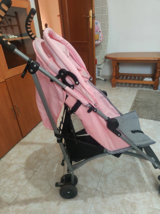 Carrito de paseo rosa y gris