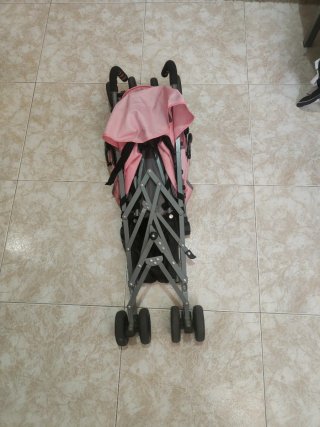 Carrito de paseo rosa y gris