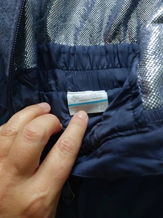 Mono Nieve Niño Talla 4 Columbia.