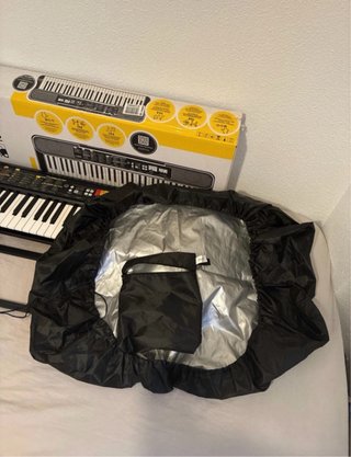 Tastiere Digitali Yamaha PSR-F52 + Custodia