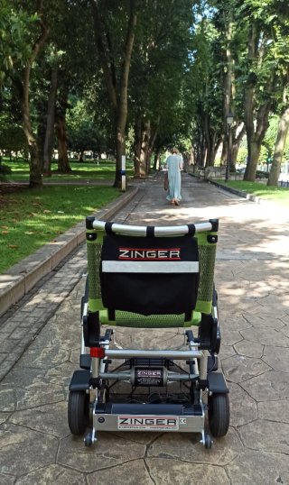 Silla ruedas eléctrica ZINGER ALLROAD plegable