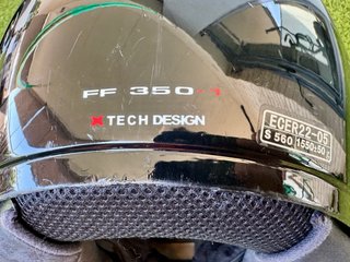 Casco Moto Integral marca LS2 Negro