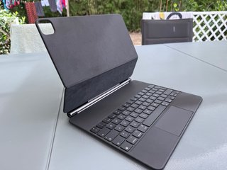 iPad Pro 12.9 256GB + Tastiera Custodia