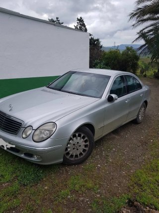 Mercedes-Benz Clase E 2004