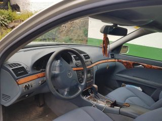 Mercedes-Benz Clase E 2004