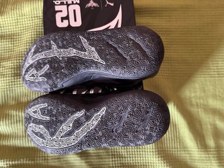 Zapatillas Puma Negras y Grises