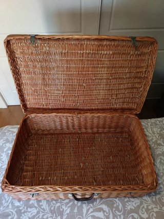 Valigia in vimini vintage grande