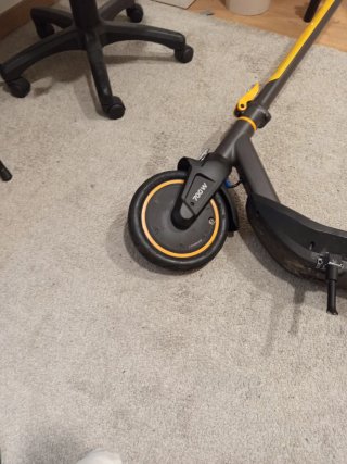 Patinete Eléctrico Bongo 700W
