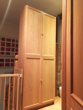 Armadio BILLY IKEA in legno