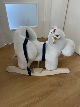 Caballito balancín peluche bebé