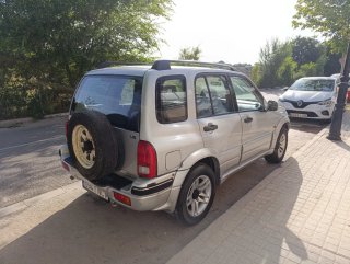Suzuki Grand Vitara 2001