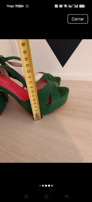 Sandalias verdes de plataforma Zara Talla S