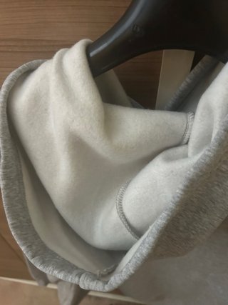 Felpa Guess nuova XL grigia