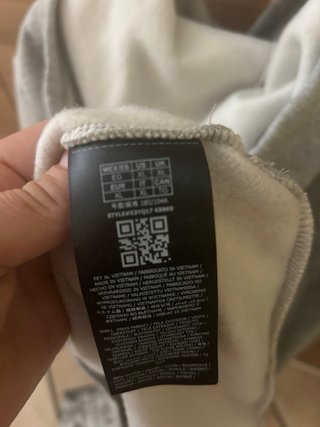 Felpa Guess nuova XL grigia