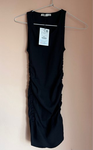 Lote 2 vestidos - a estrenar (con etiqueta)