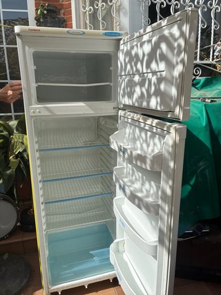 Nevera Congelador Blanca