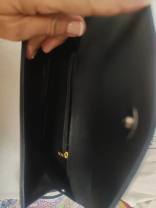 Bolso de fiesta negro con pedrería
