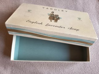 Antigua Caja Cartón Jabón Yardley