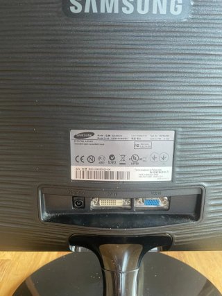 Samsung Syncmaster SA300 24 Monitor