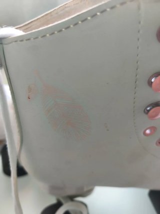 Patines 4 ruedas blancos y rosas talla 36