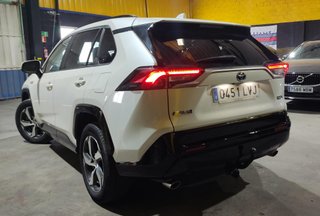Toyota RAV4 300Ph 4x4 HIBRIDO ENCHUFABLE + Bola