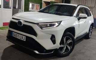 Toyota RAV4 300Ph 4x4 HIBRIDO ENCHUFABLE + Bola
