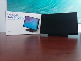 Lenovo Tab M10 HD con Smart Charging Station