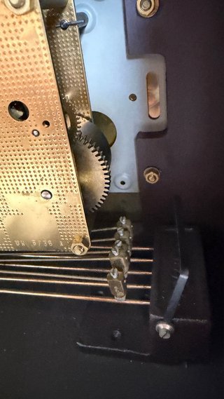 Reloj de sobremesa antiguo