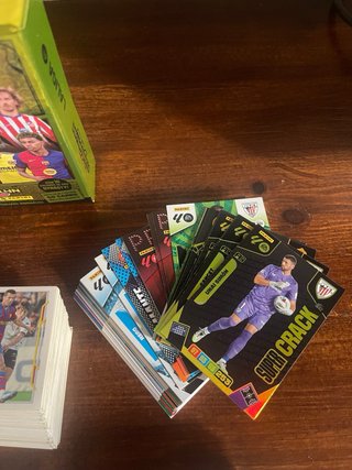 Cromos de fútbol diferentes años.